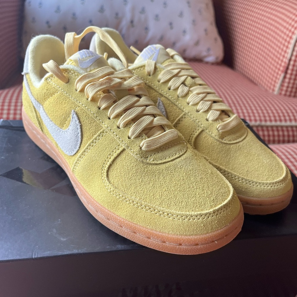 Nike Field General Soft Butter Yellow White Sneakers Tennis Shoes Yellow 6